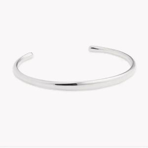 Kendra Scott Keely Cuff Bracelet in Vermeil Silver. Will not turn. In store